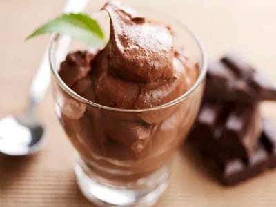 Receta de mousse de chocolate y crema de whisky